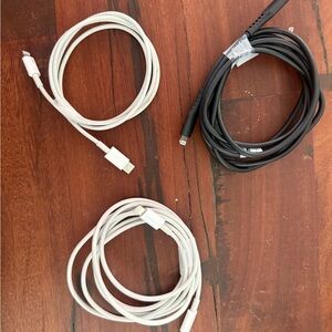 Assorted USB C to Apple Lightening Charging Cables - 3 White & Black